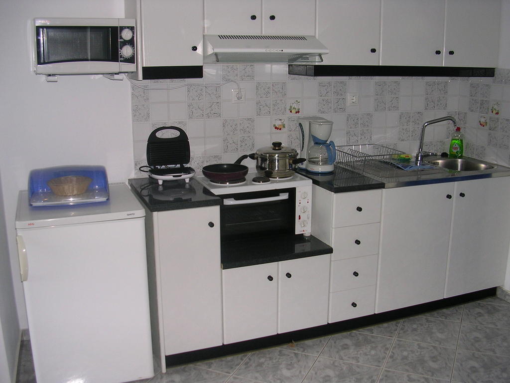 Stefanos Apartments Agia Fotia  Стая снимка